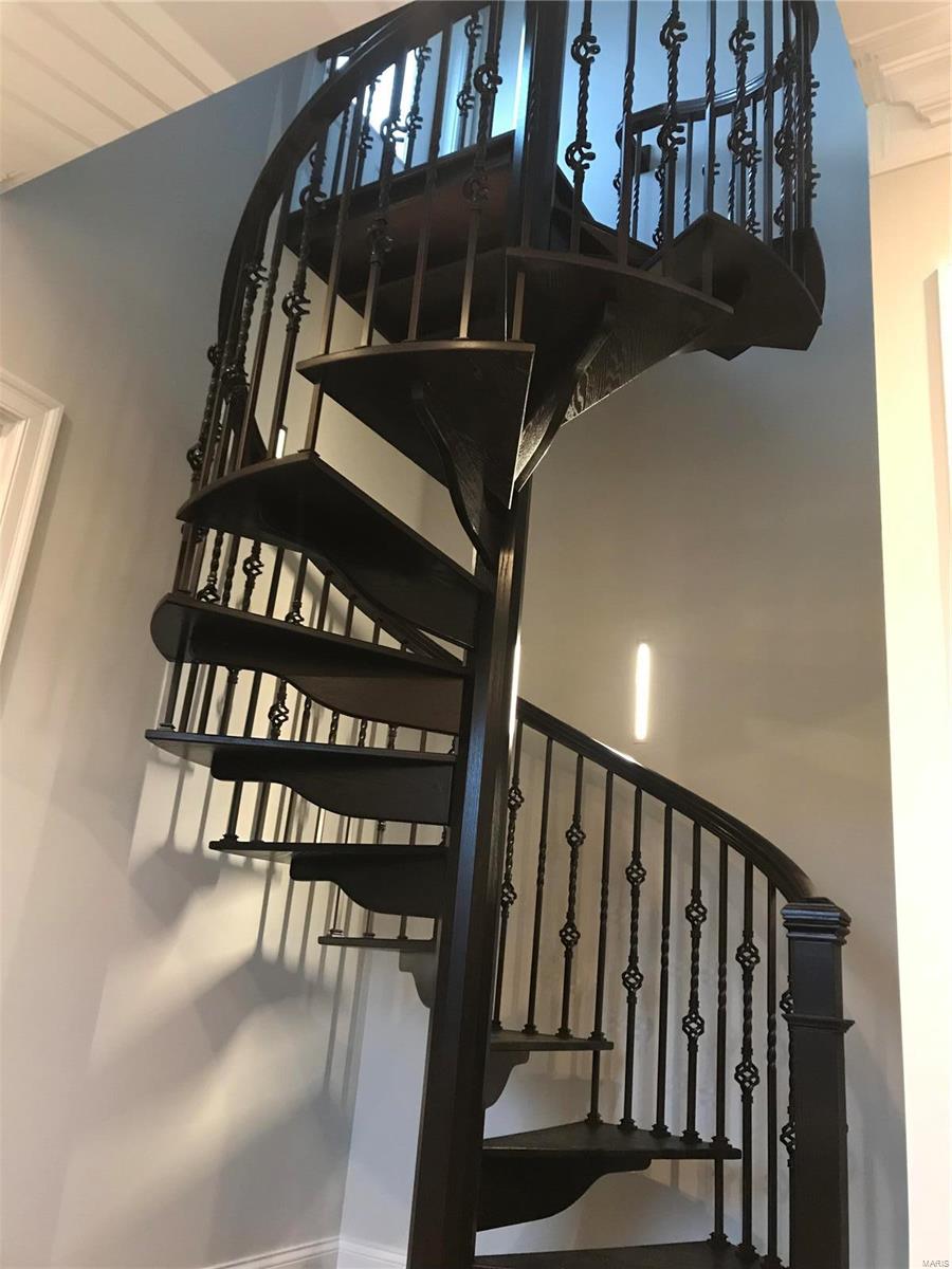 Lafayette Square - Residential