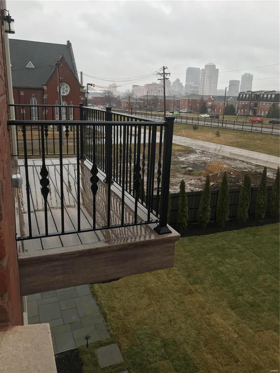 Lafayette Square - Residential