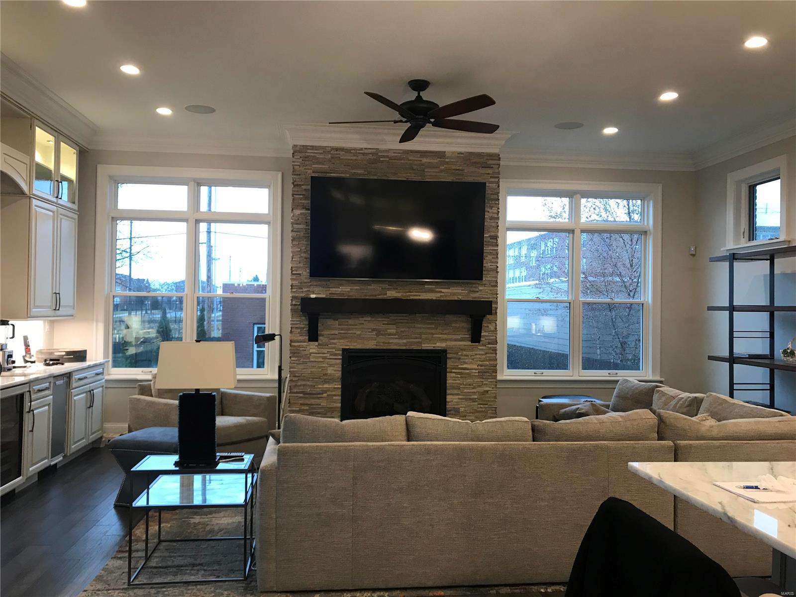 Lafayette Square - Residential