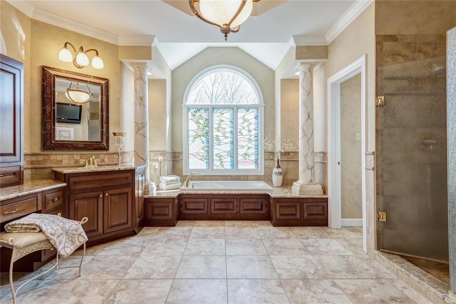 Kings Cove - Residential