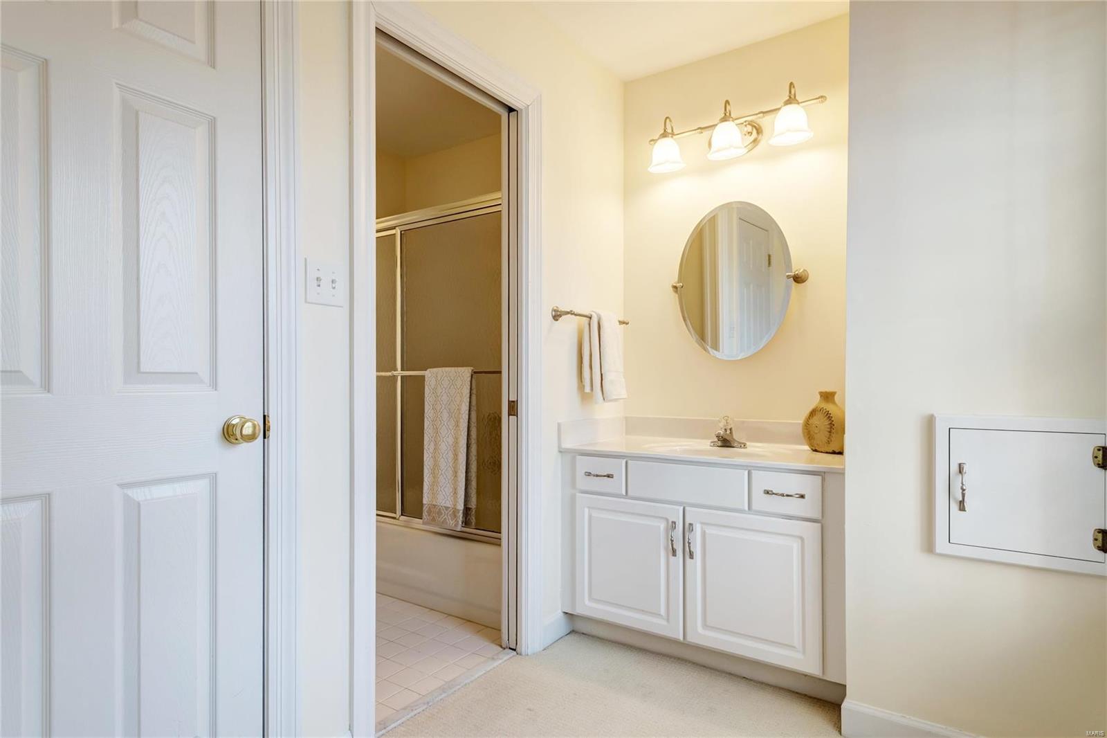 Kings Cove - Residential