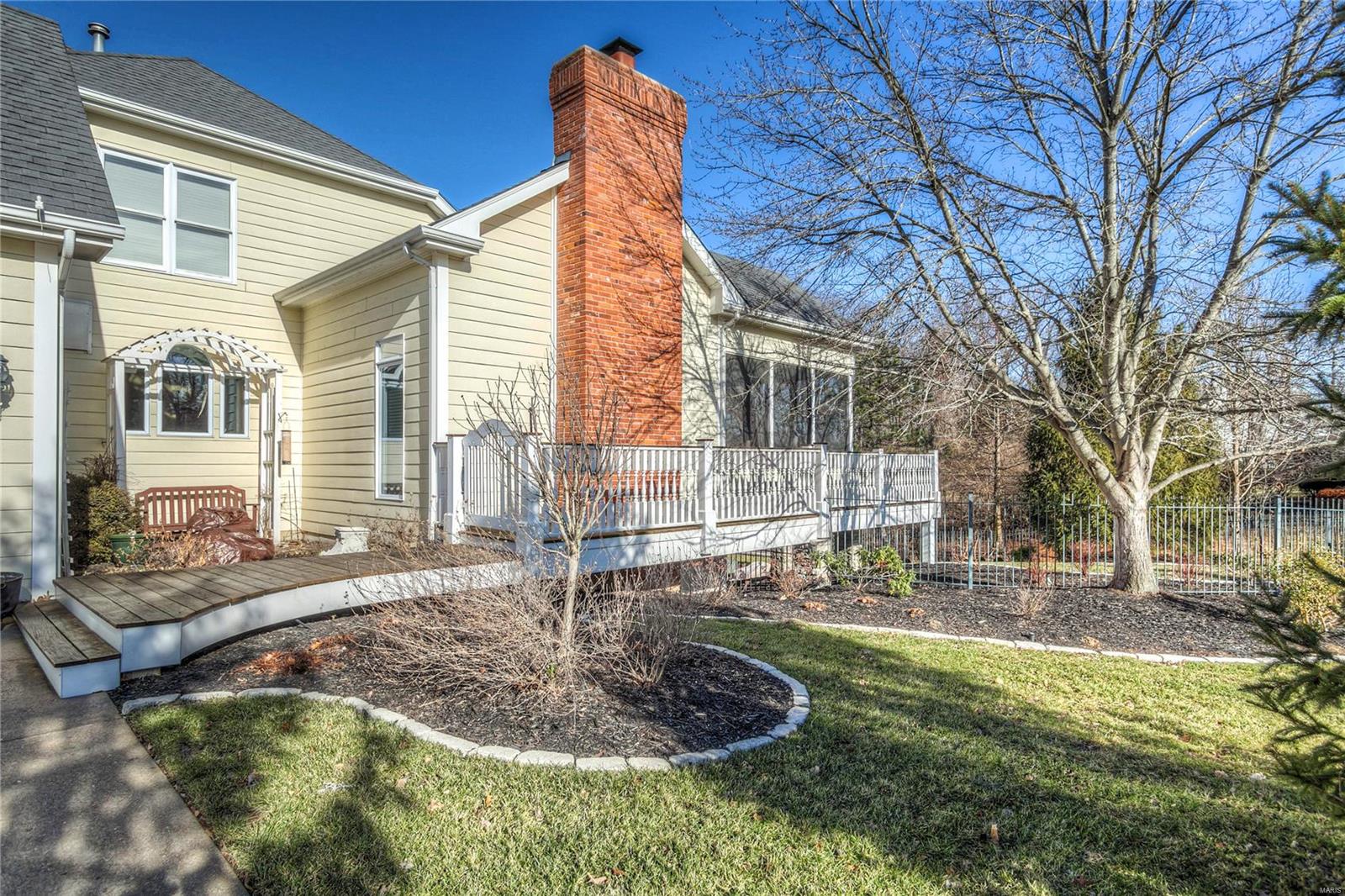 Kings Cove - Residential