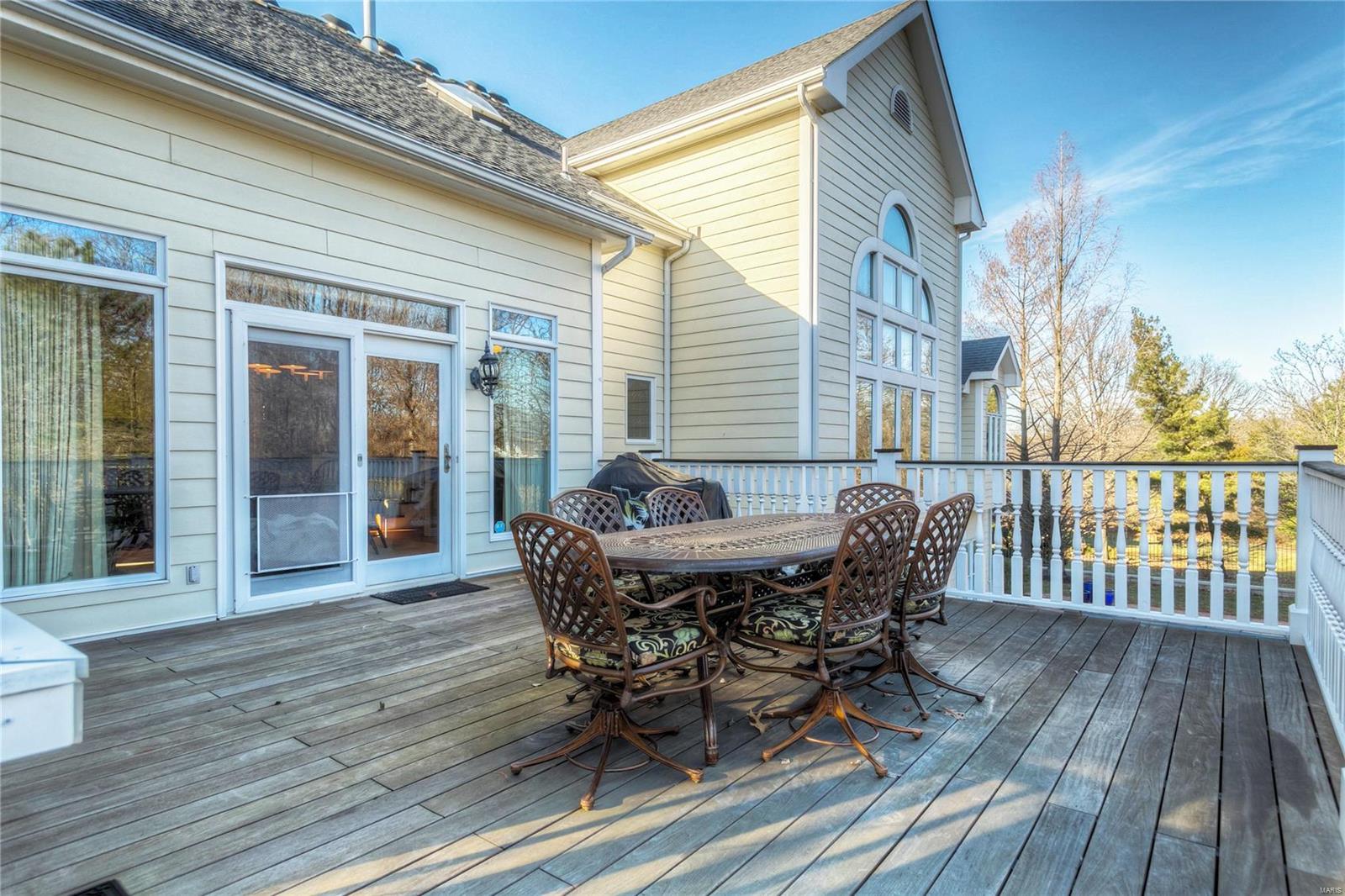 Kings Cove - Residential