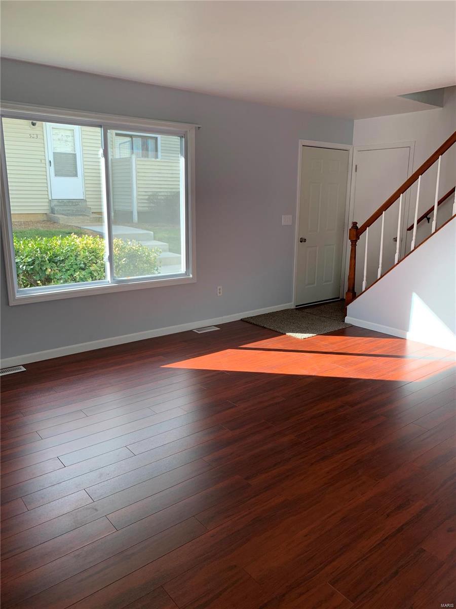 Summer Winds Condos Ph1 Stg3&4 - Residential Lease