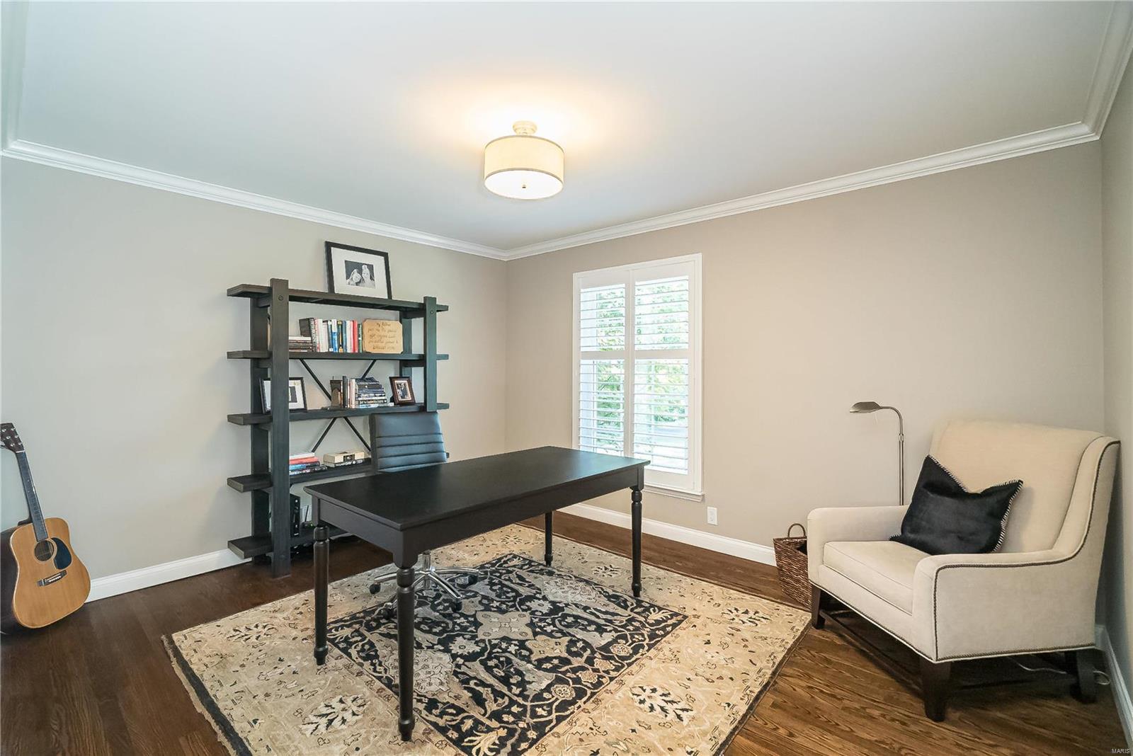 Coach-n-4 - Residential