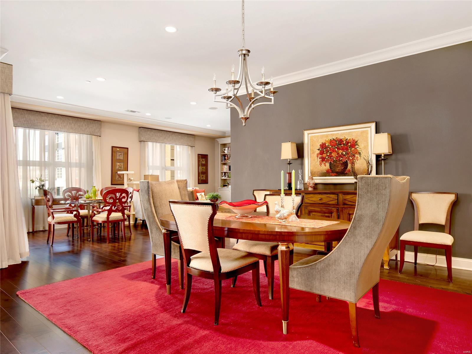 Crescent Condo - Residential