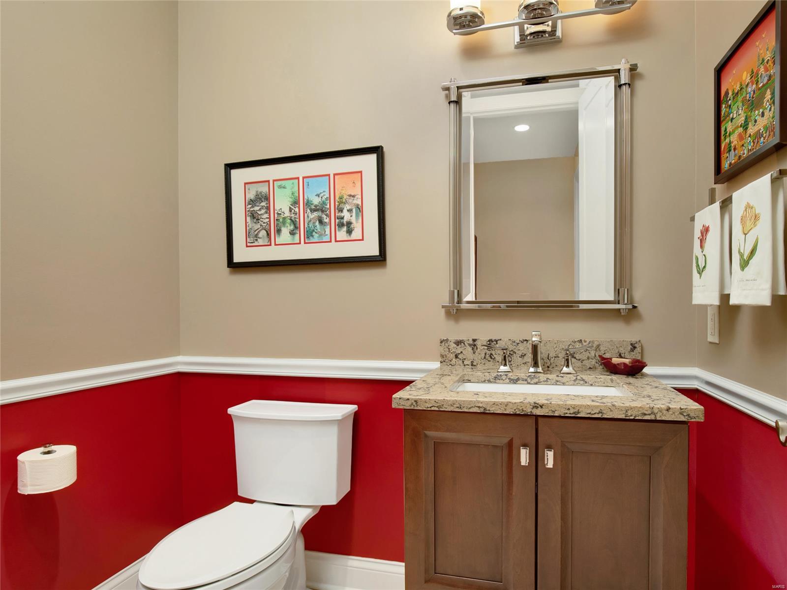 Crescent Condo - Residential