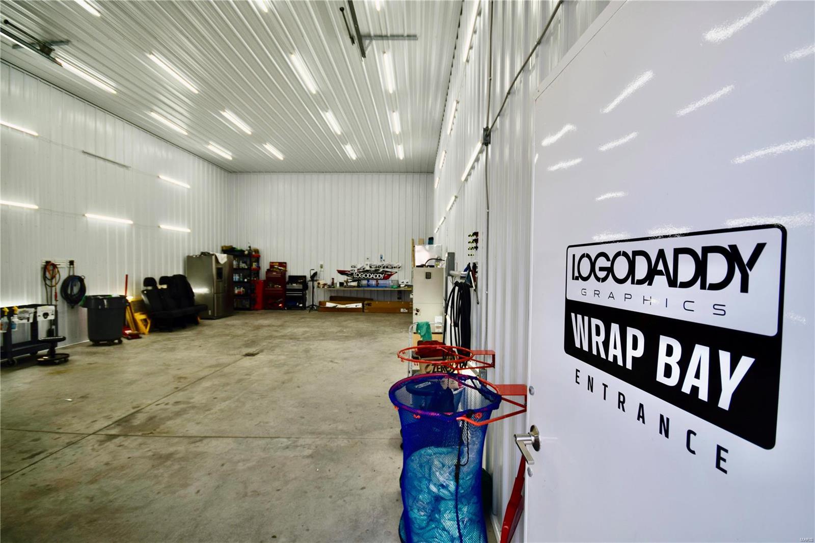 Hi Crest Add - Commercial Sale