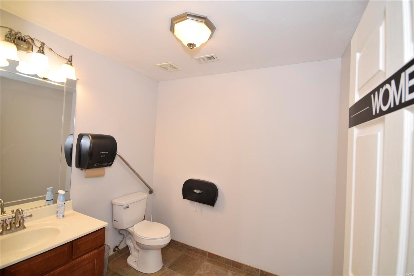 Hi Crest Add - Commercial Sale