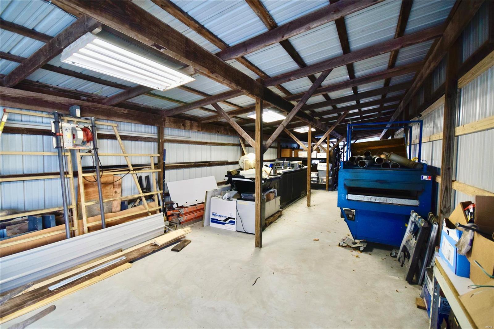 Hi Crest Add - Commercial Sale