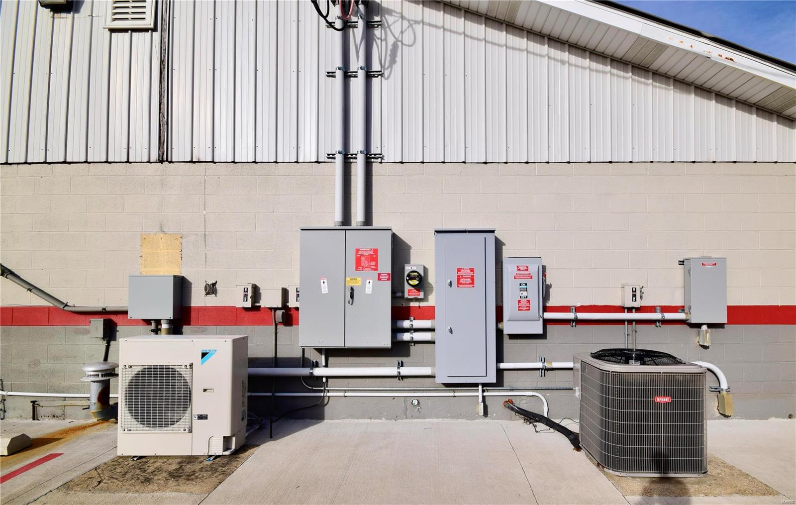 Hi Crest Add - Commercial Sale