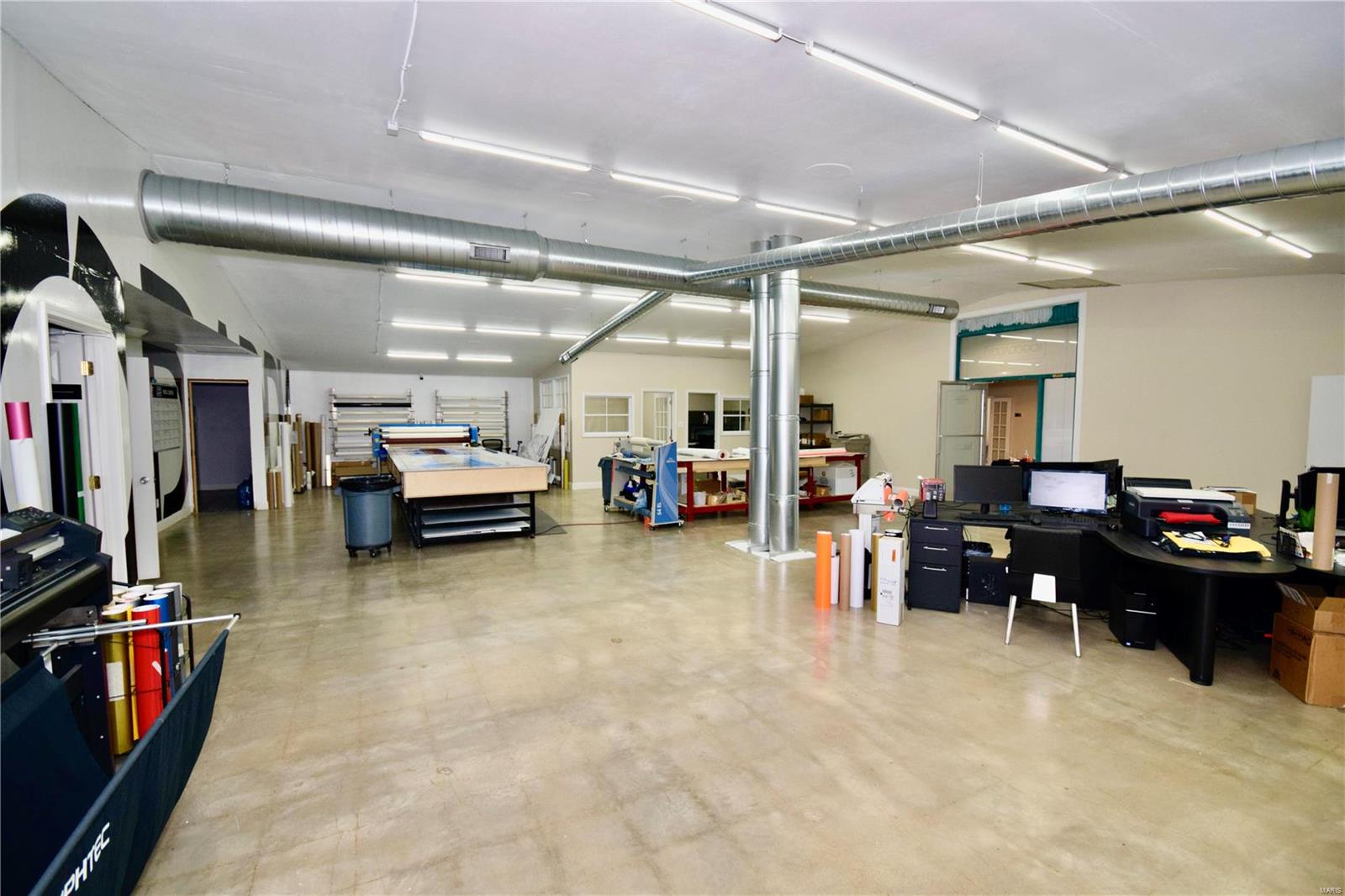 Hi Crest Add - Commercial Sale