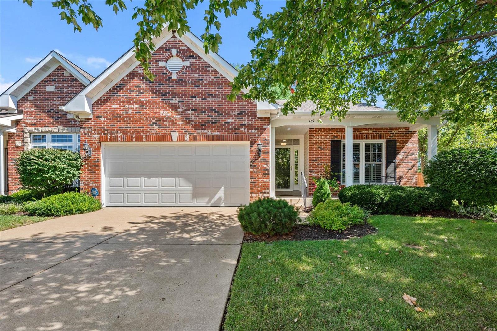 View St Louis, MO 63129 townhome