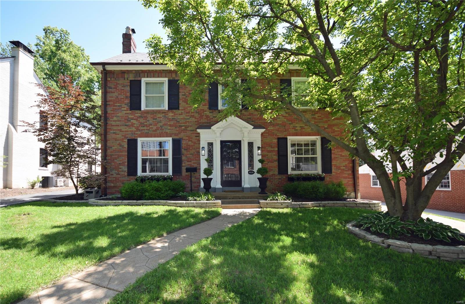 Davis Place - Residential