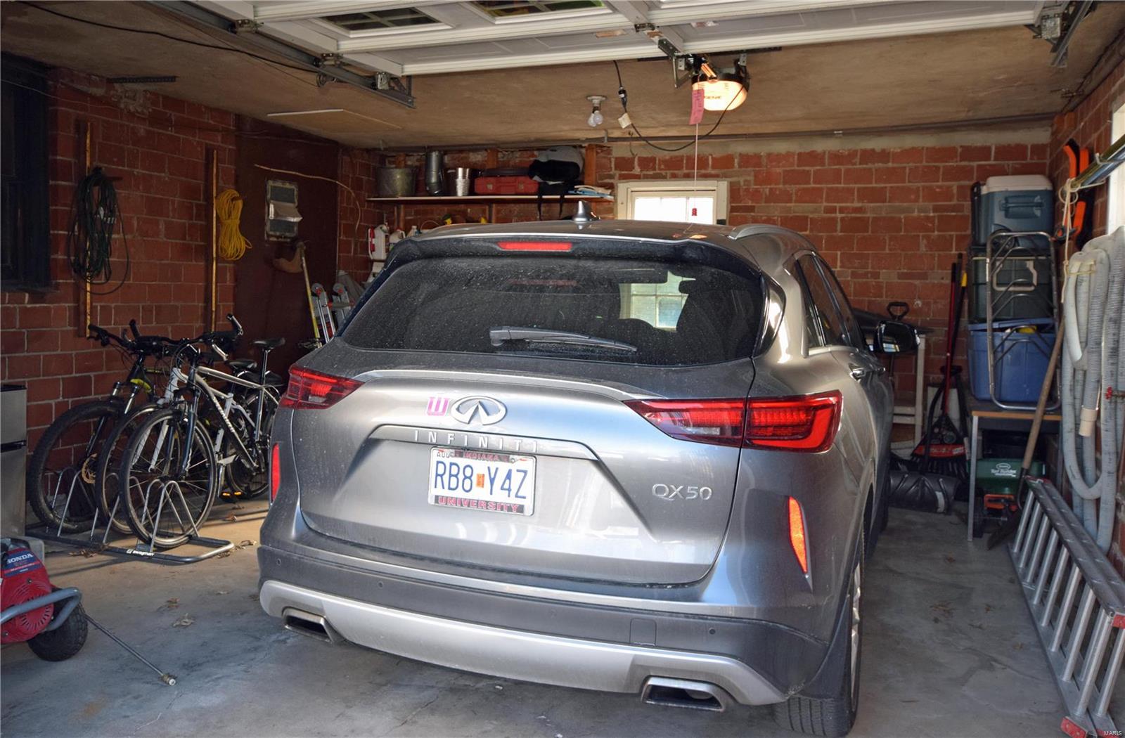 Davis Place - Residential