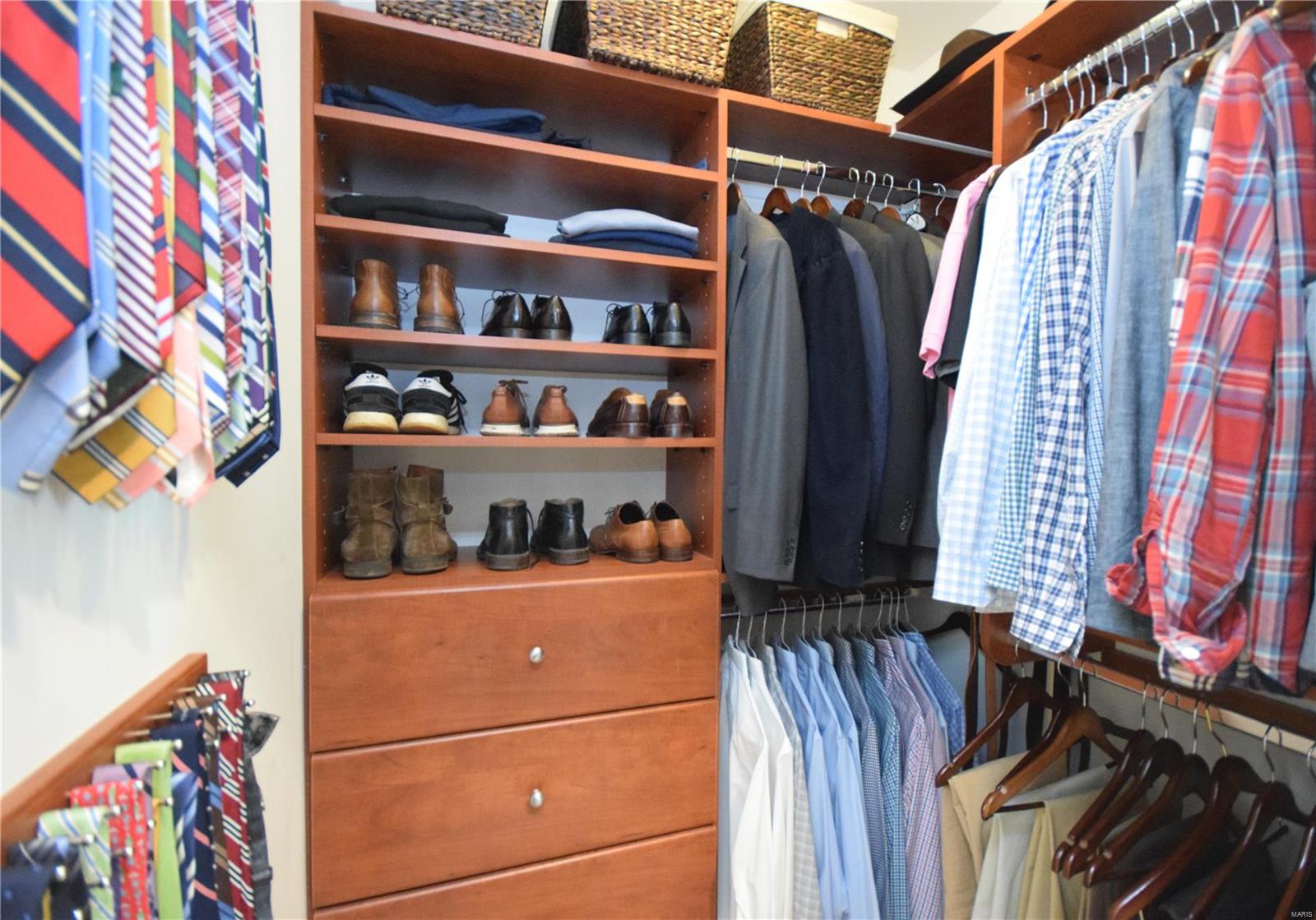 Davis Place - Residential