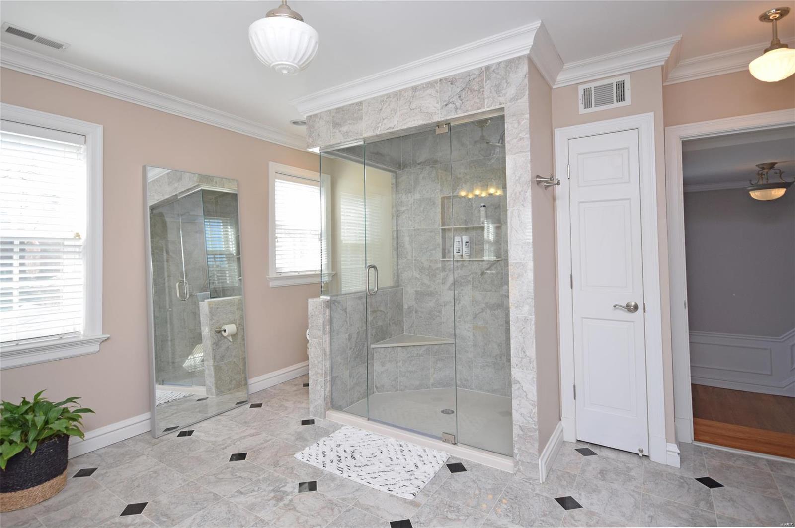 Davis Place - Residential