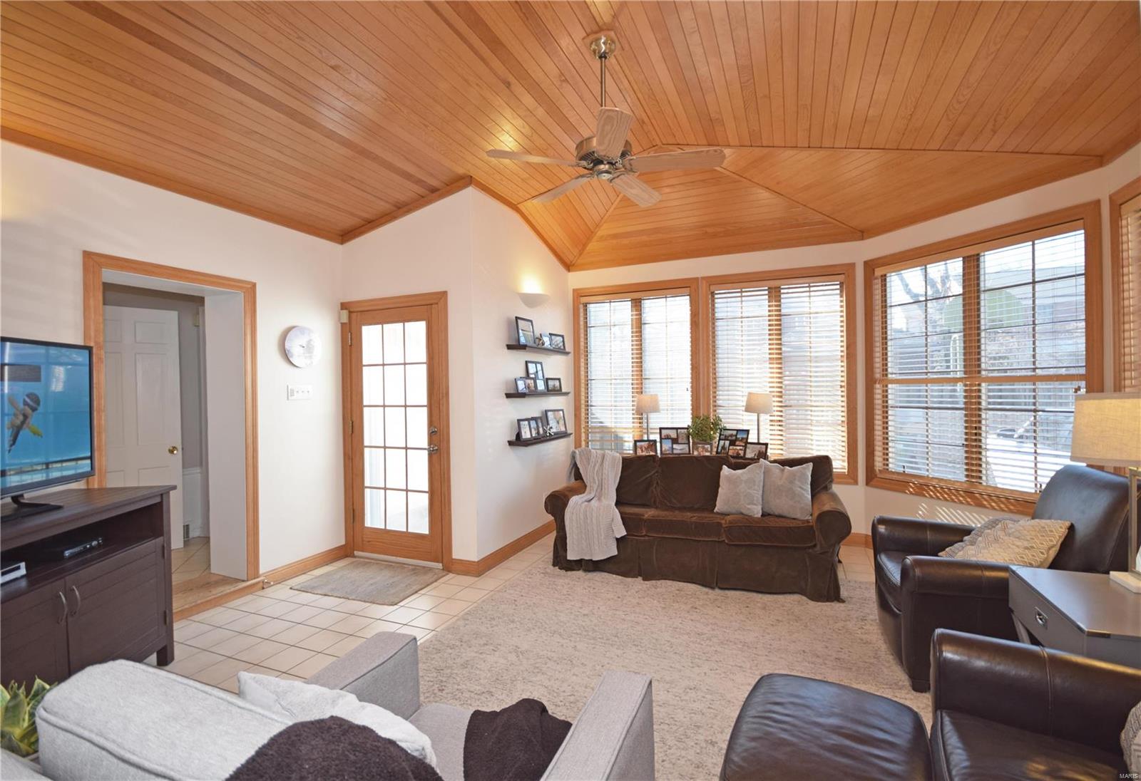 Davis Place - Residential