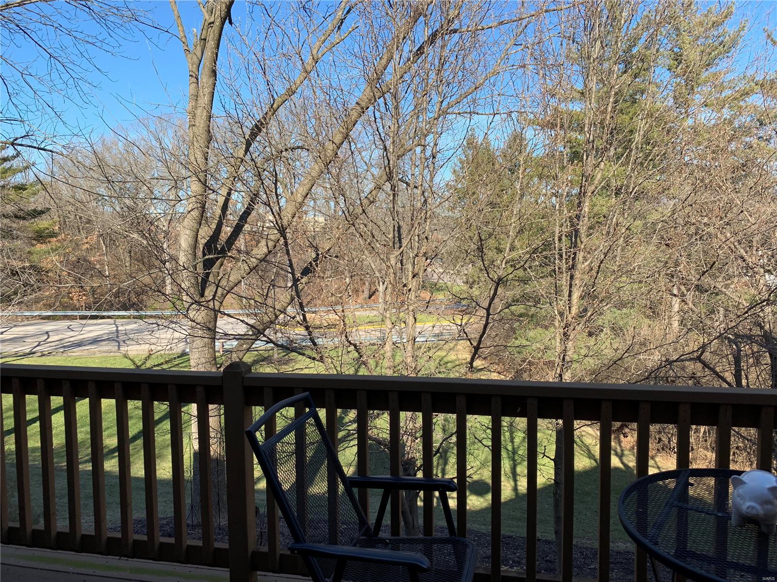 Treetop Condo One-M - Residential