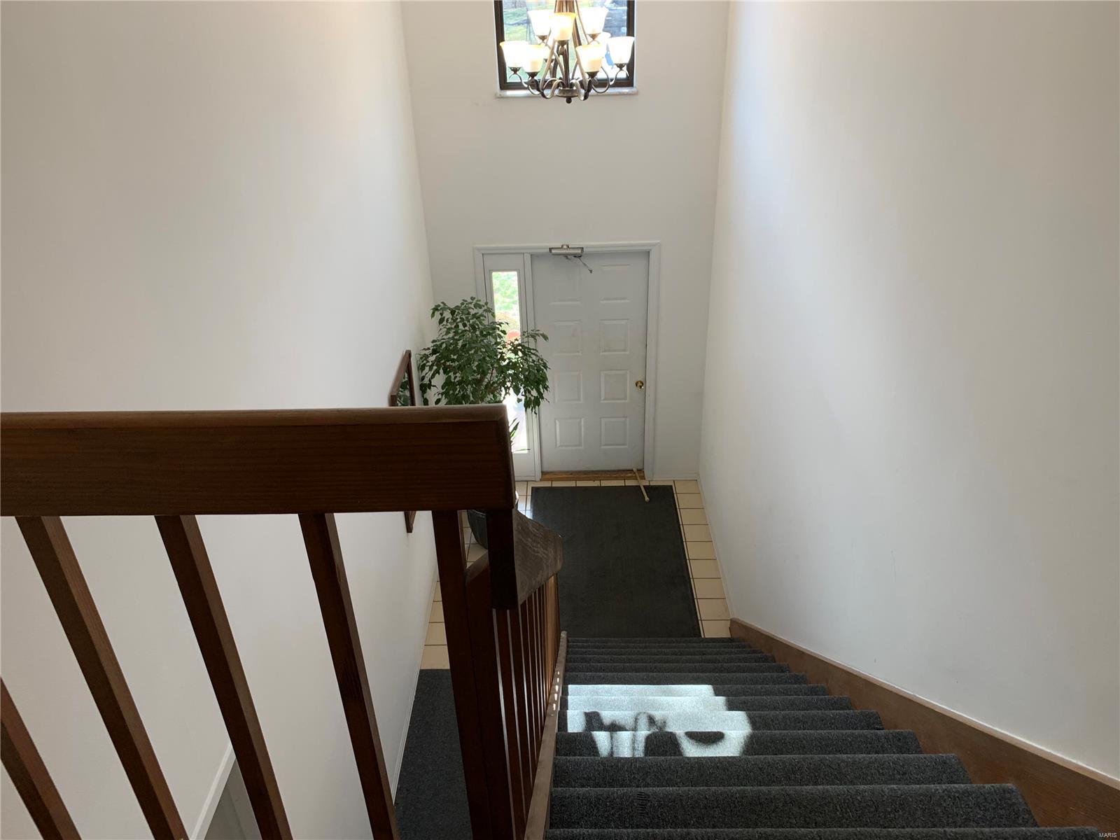 Treetop Condo One-M - Residential