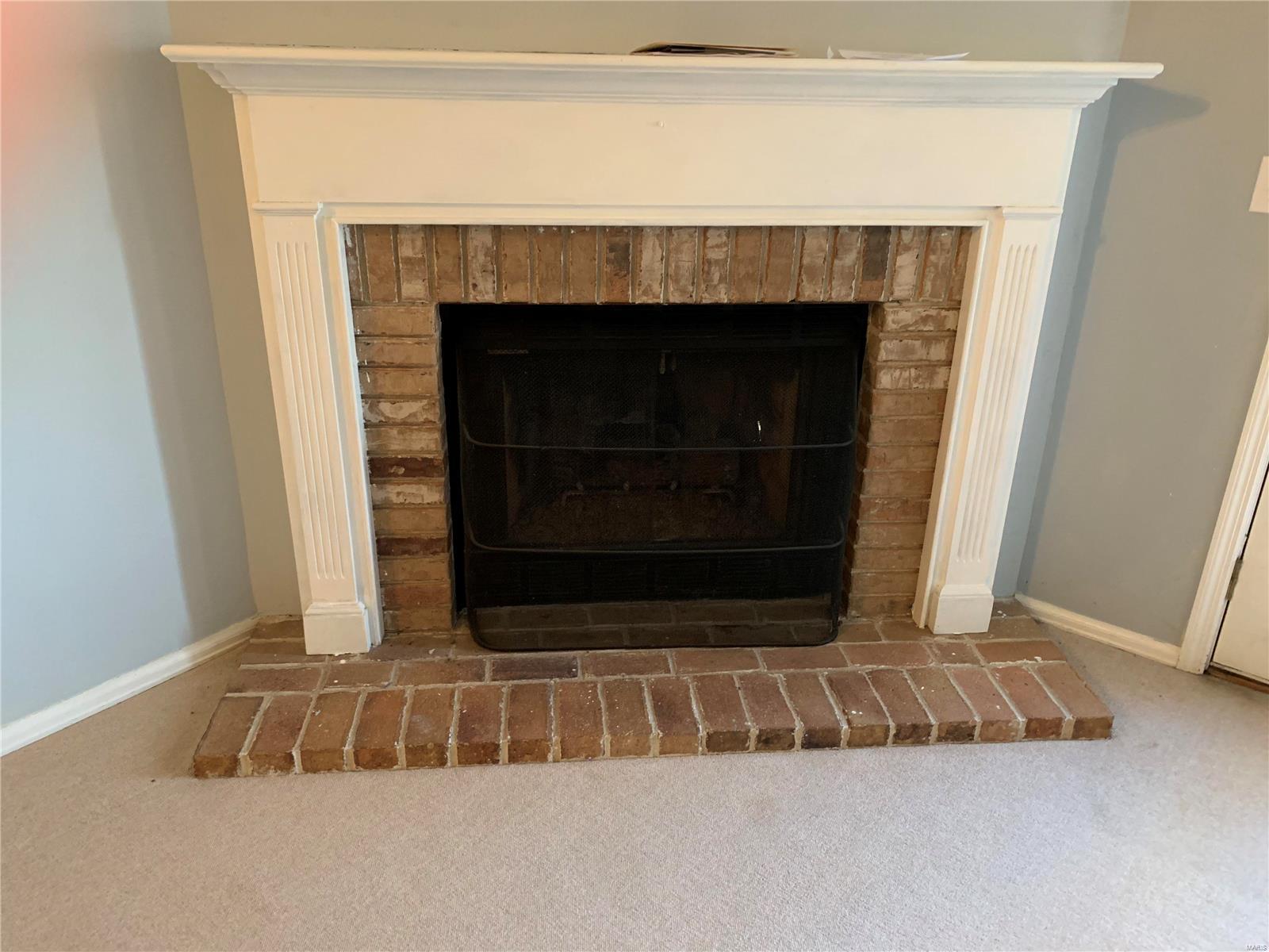 Treetop Condo One-M - Residential