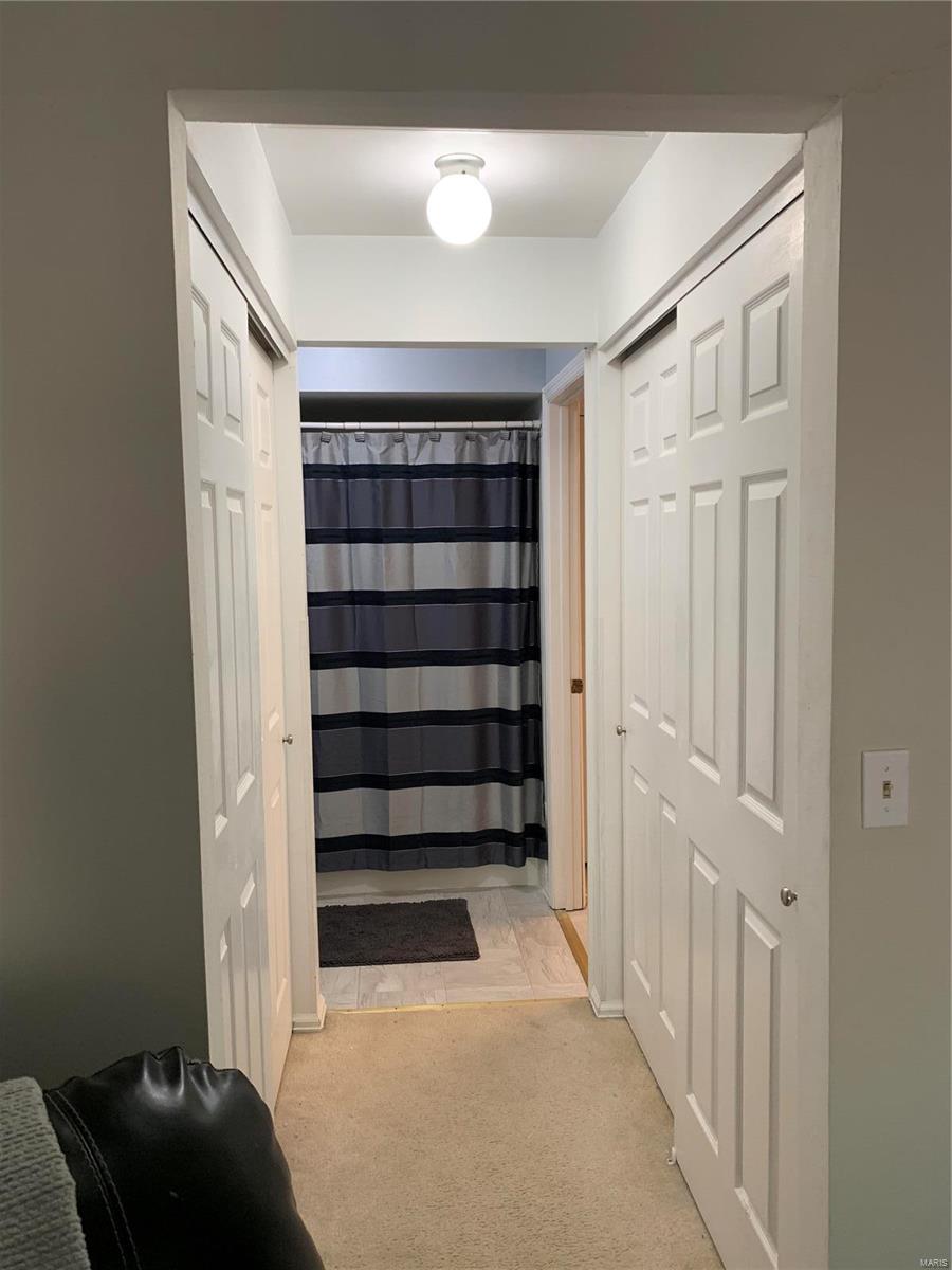 Treetop Condo One-M - Residential