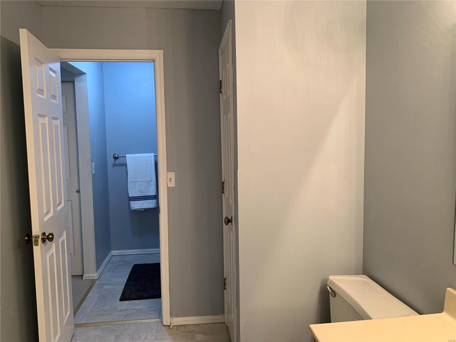 Treetop Condo One-M - Residential