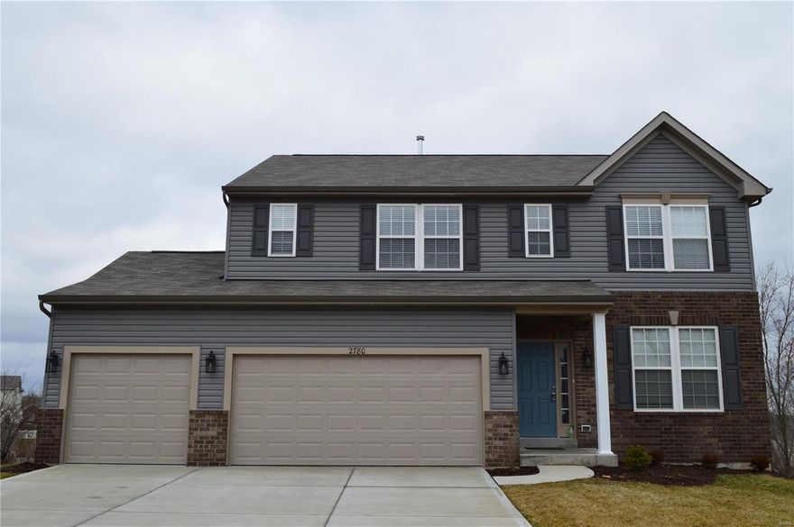 AVAILABLE FOR LEASE.  The BARKLEY is a 2 story open floor plan w/large great room open to spacious kitchen. Living room/Den/Office @ entry is bonus. Switch back staircase up to Huge master suite w/full bath, walk in closet, 2 more spacious bedrooms w/ walk-in closets, 14'x11' loft & another full bath. Loft has option to be 4th bedroom.3 car garage. Standard features include:sodded yards, professional landscaping, smooth 6-panel white doors w/nickel hardware, 50 gal hot water heater, ice maker rough, enclosed soffit & facia, Delta faucets, quality wood cabinets, 8" deep SS sink in kitchen, Whirlpool appliances, single hung insulated vinyl windows. Available for rent ASAP. $50 application fee per adult for background and credit check. Pet OK but deposit and non-refundable deposit + extra $25/per month. Proof of renters insurance required + GL policy listing owner as additionally insured. Virtual tour is of display home, same floorplan, but has options shown that this home DOES NOT have.