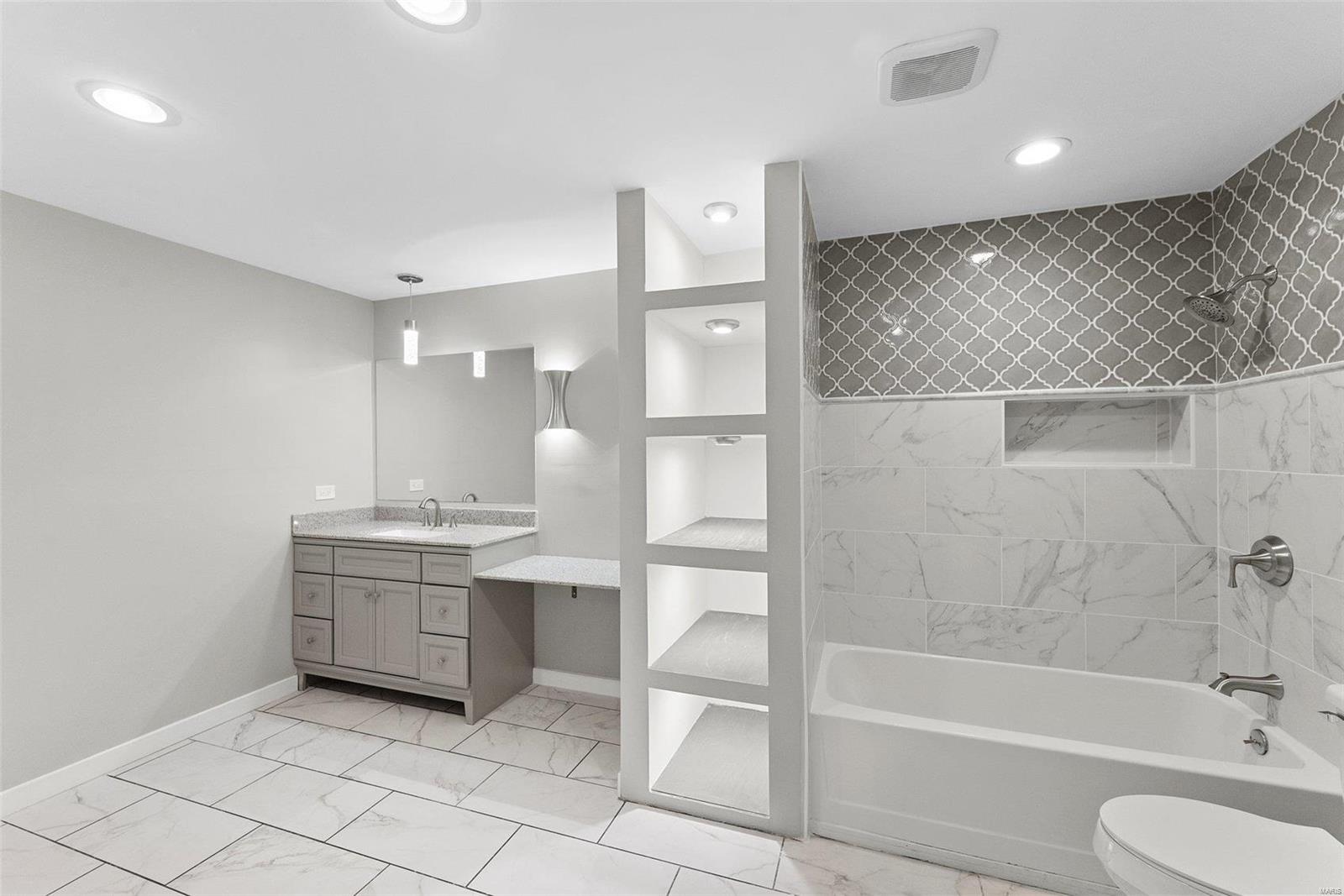 Stone Ridge Canyon - Residential