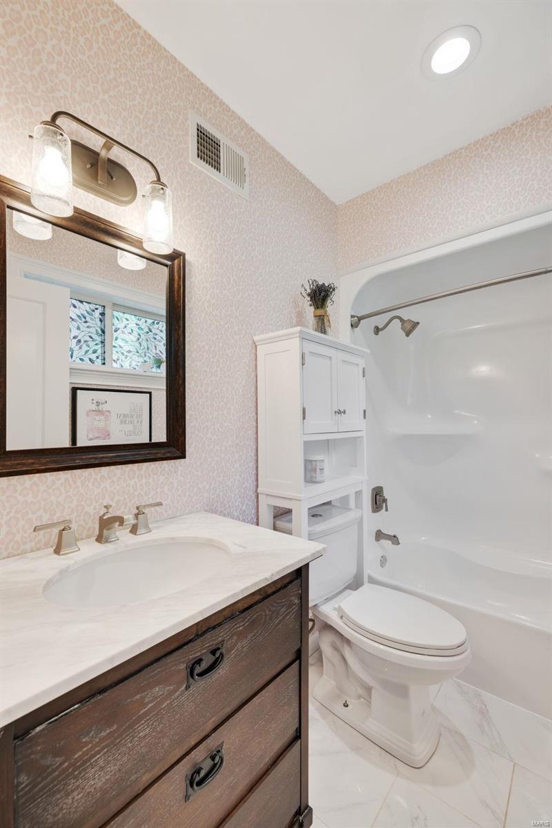 La Hacienda - Residential