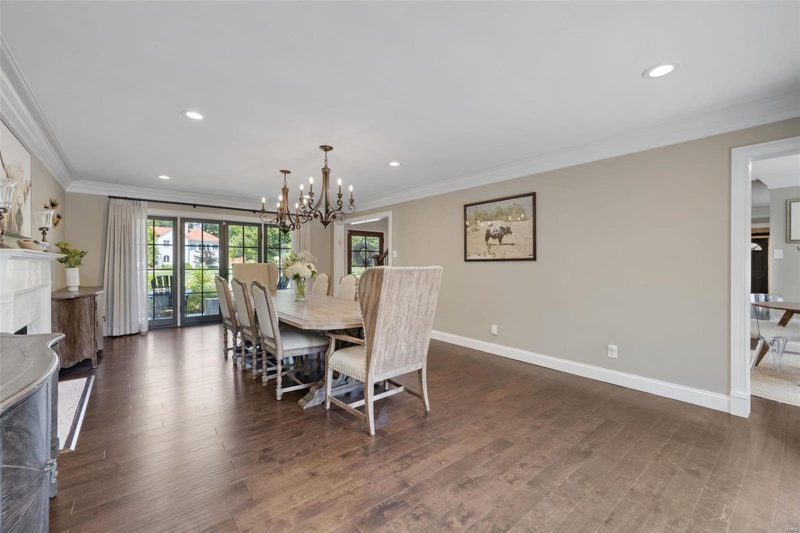 La Hacienda - Residential