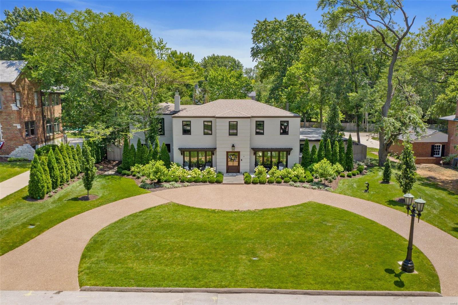 La Hacienda - Residential