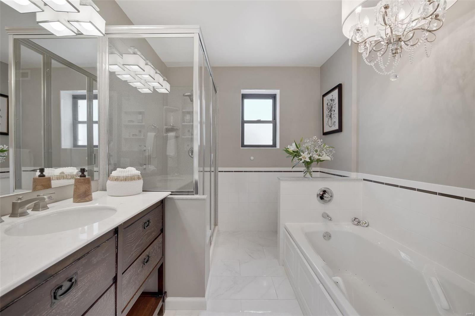 La Hacienda - Residential