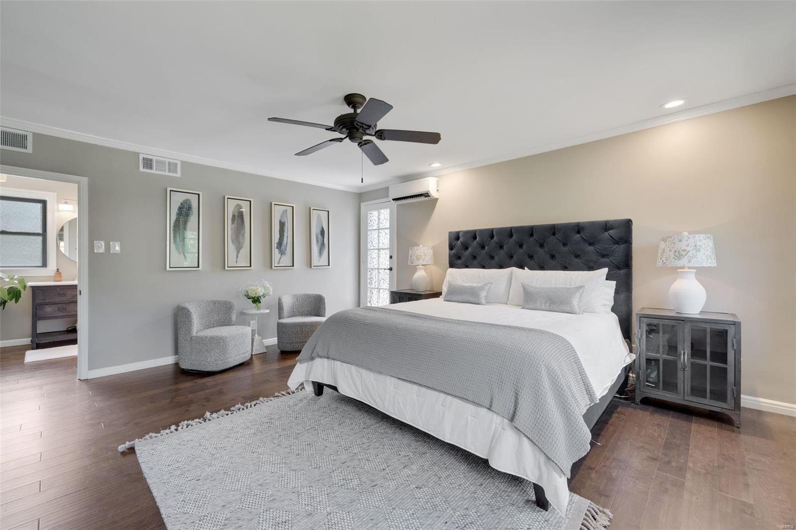 La Hacienda - Residential