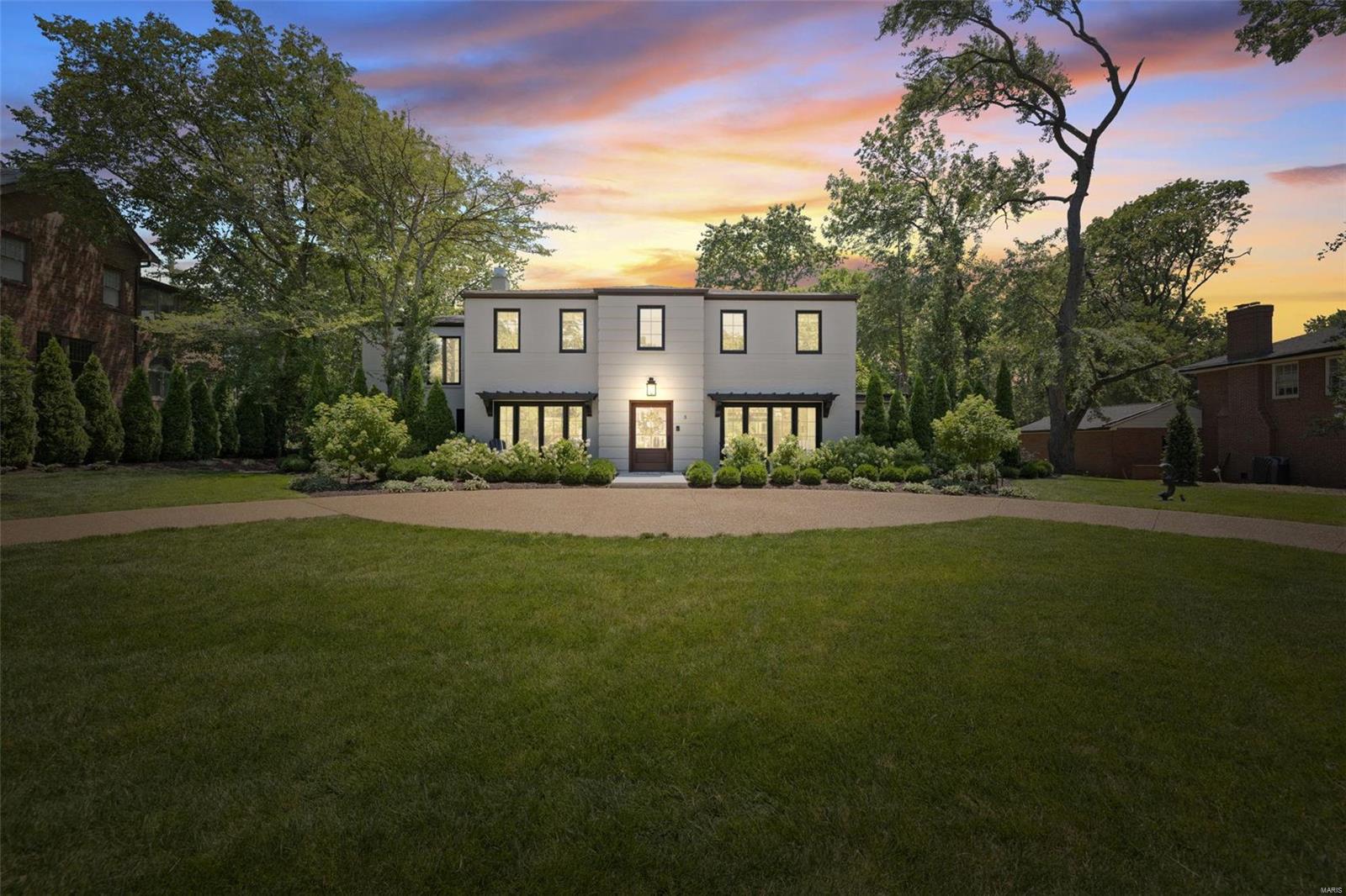 La Hacienda - Residential