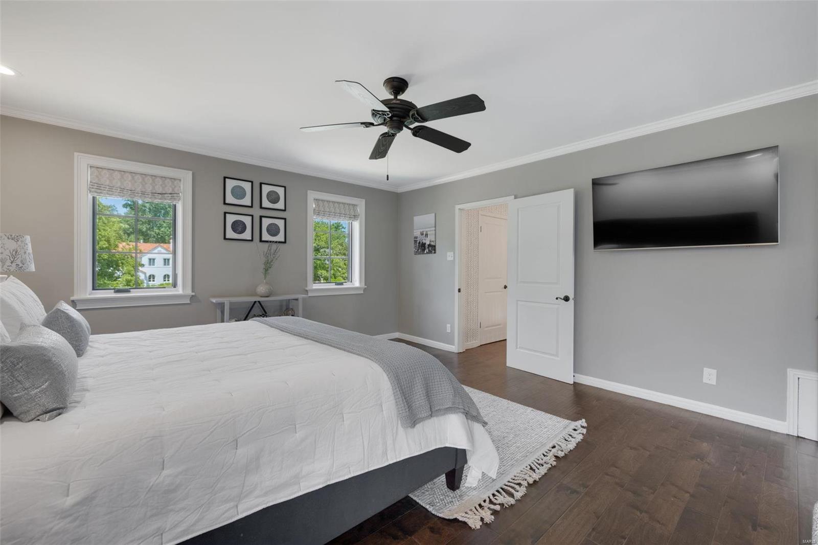 La Hacienda - Residential