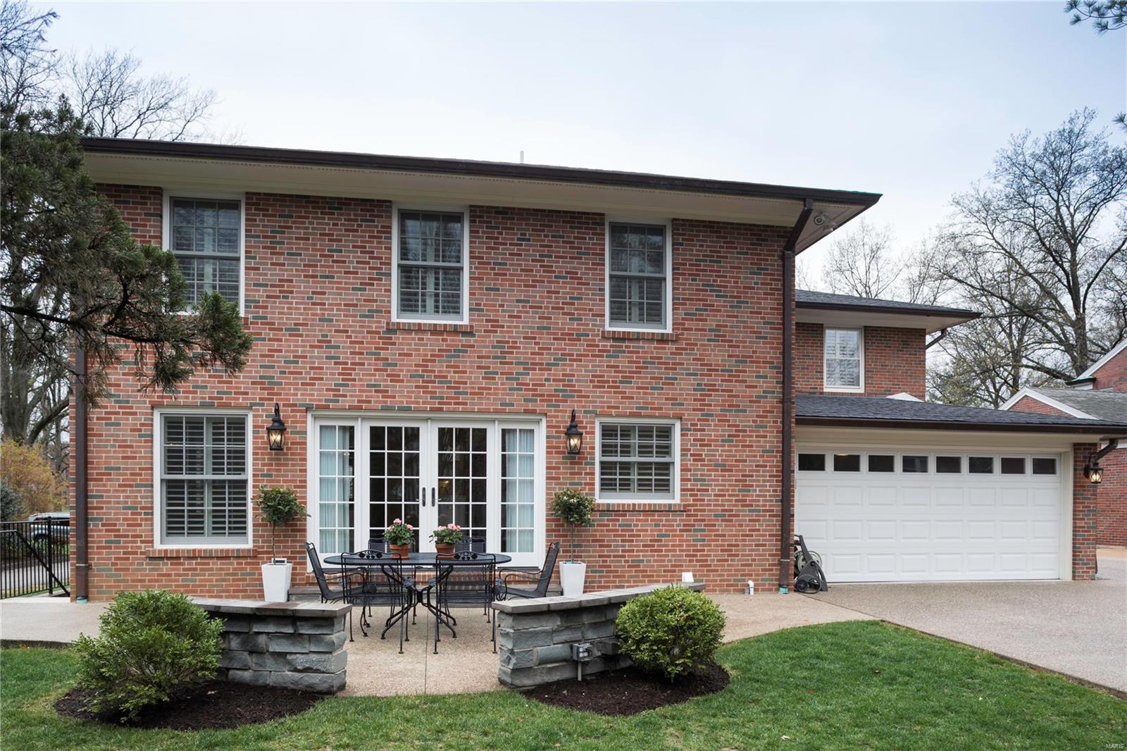 Davis Place - Residential