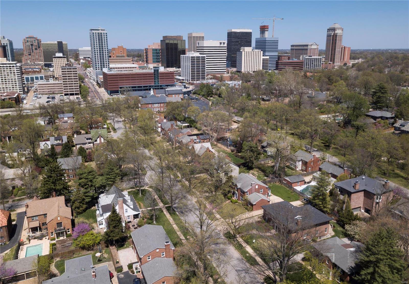 Davis Place - Residential