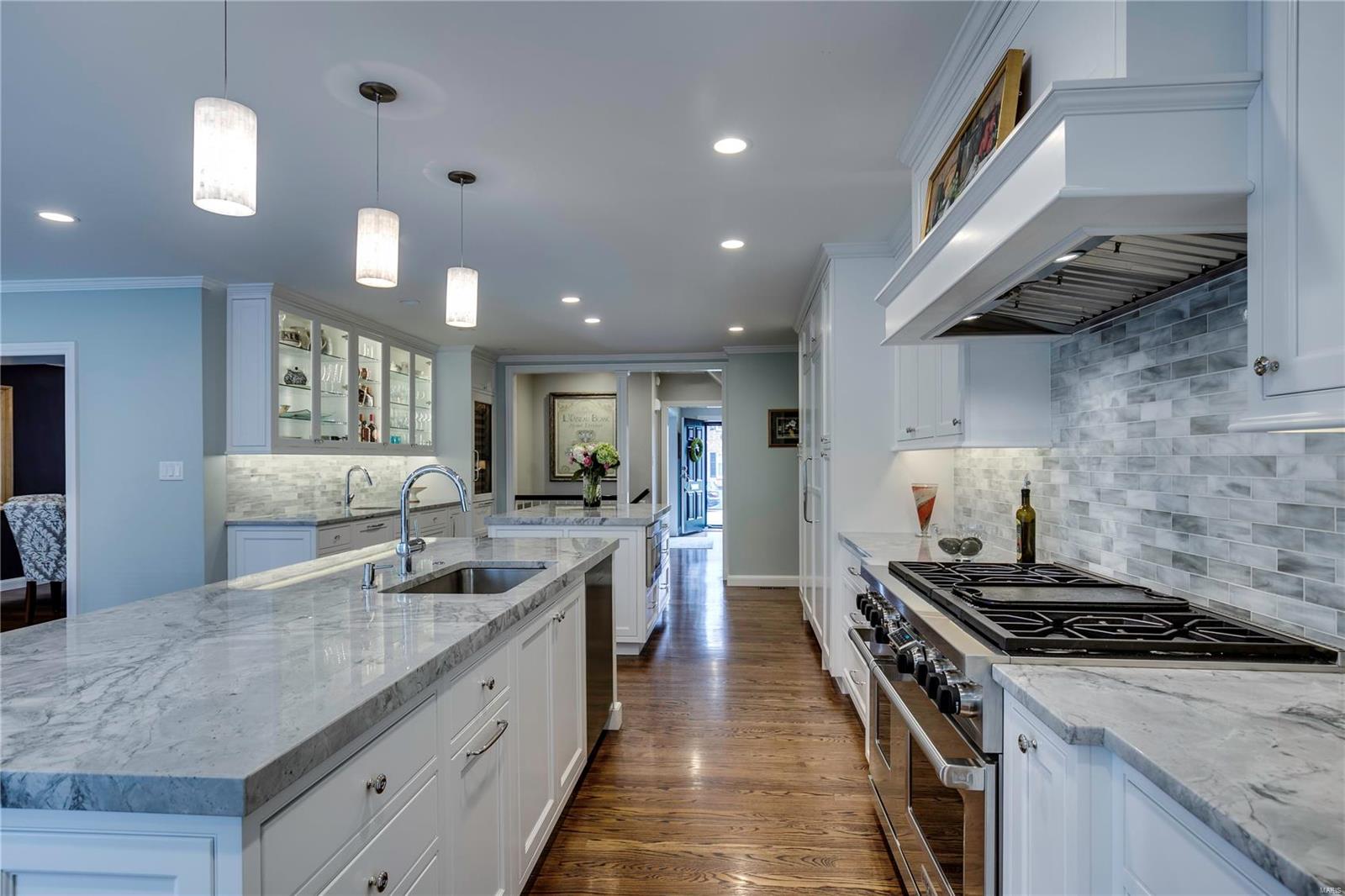 Davis Place - Residential