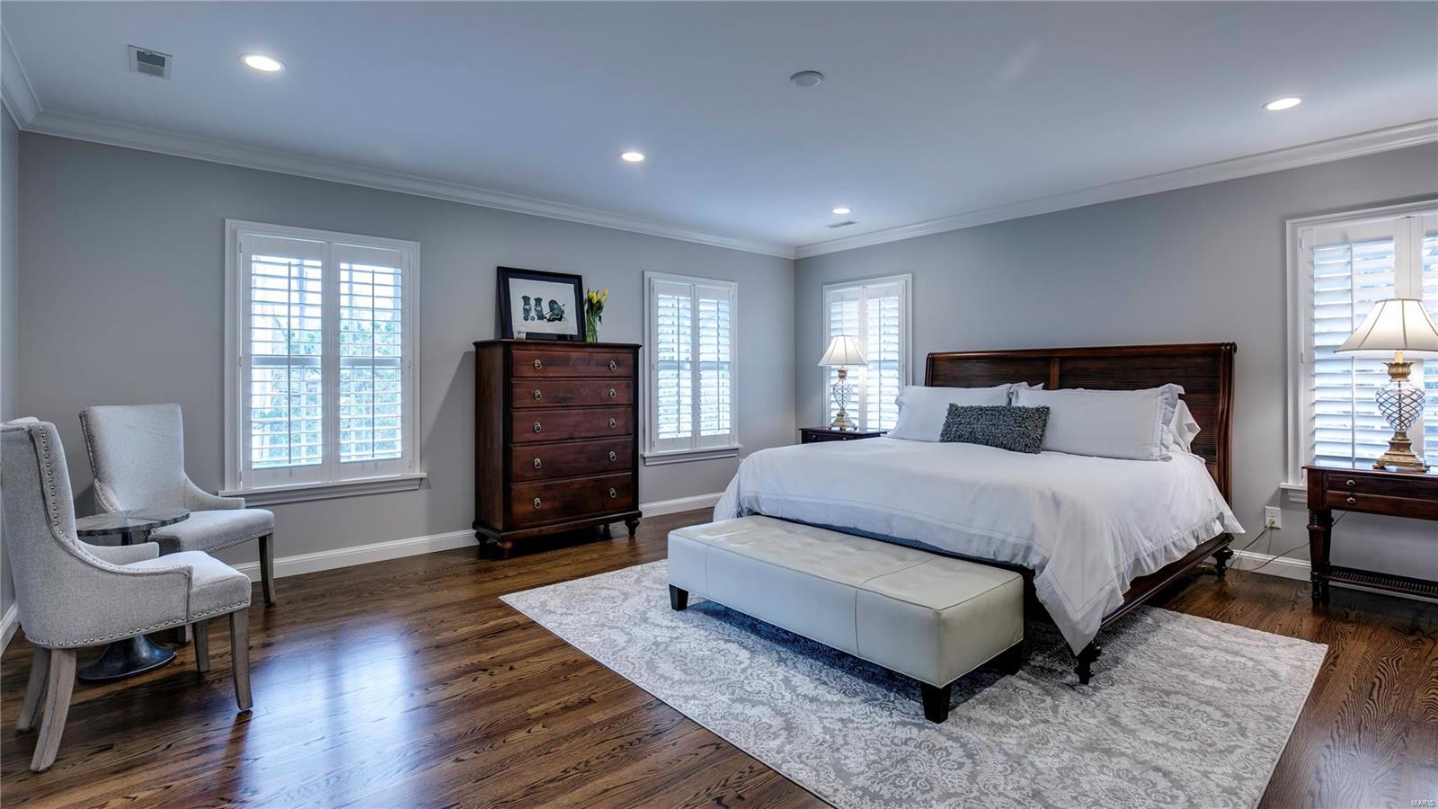 Davis Place - Residential