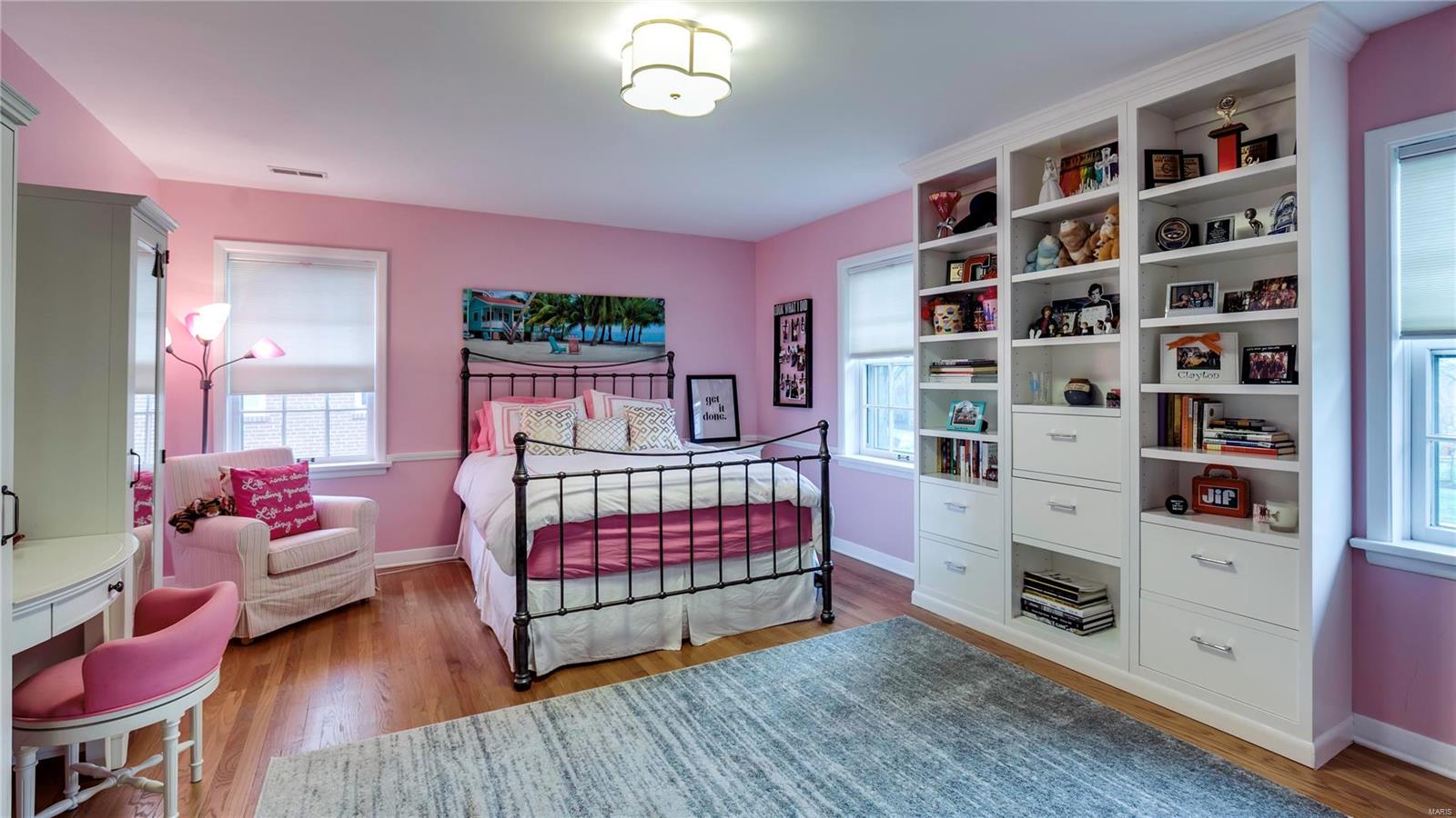 Davis Place - Residential