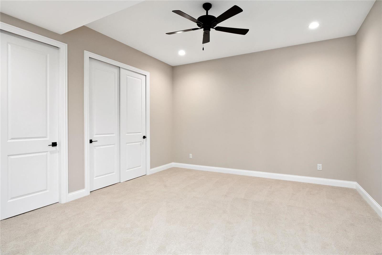 Lafayette Crossing - Residential