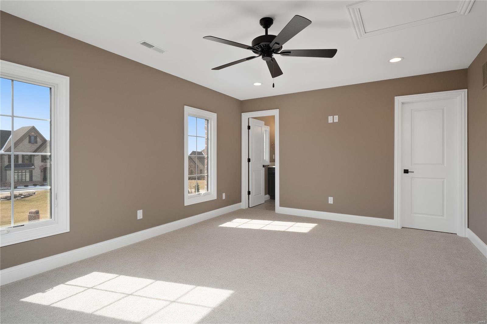 Lafayette Crossing - Residential