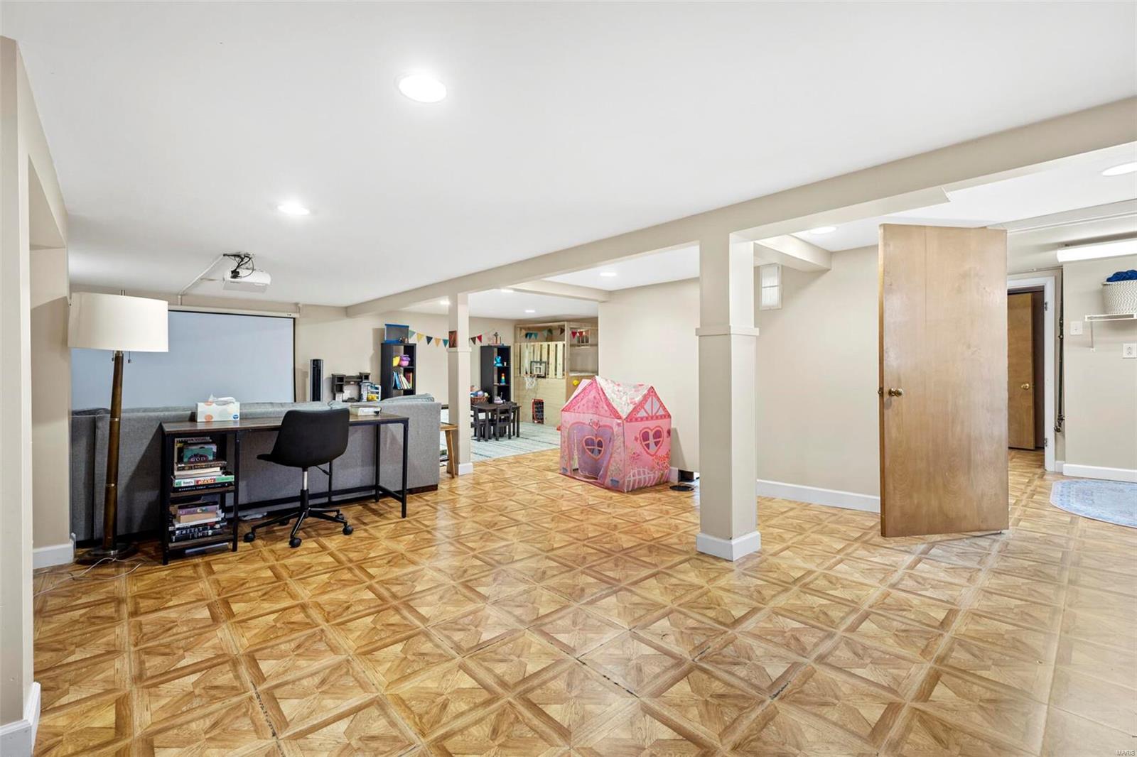 Heidemanns Aka Laughlins Add To - Residential