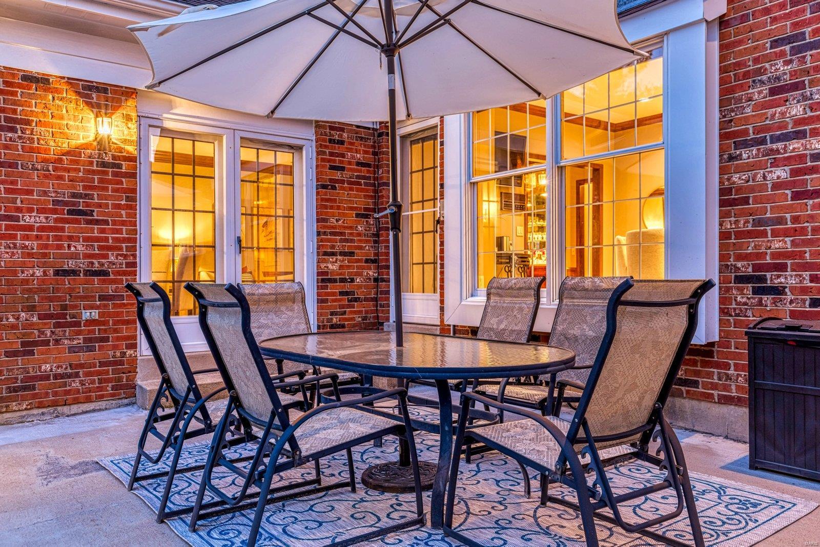 Chatsworth Place - Residential