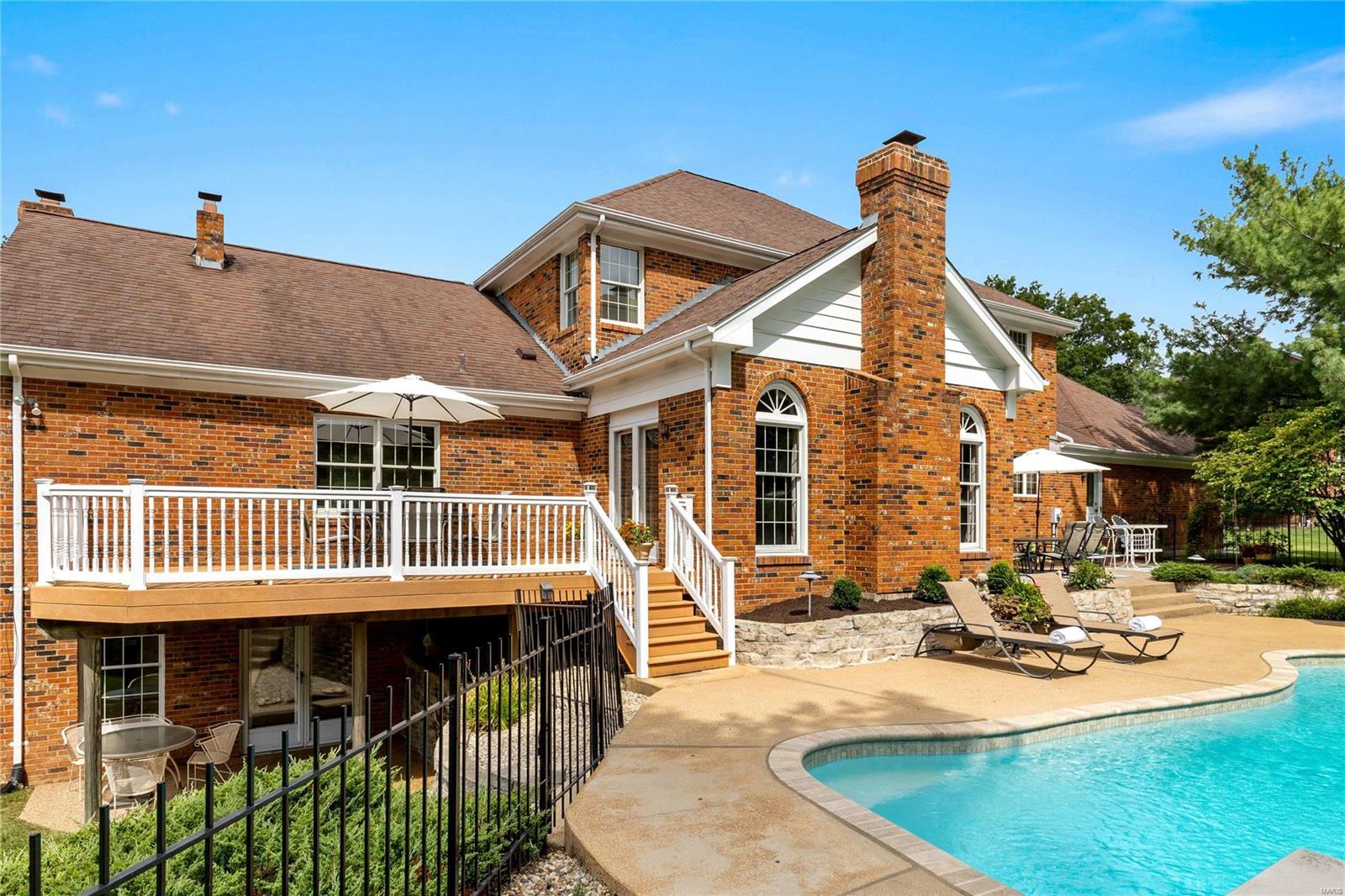 Chatsworth Place - Residential