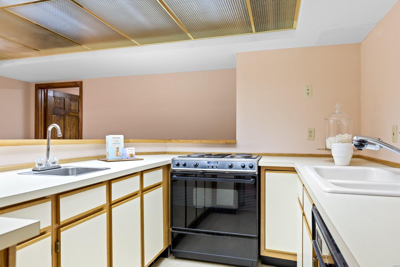 Chatsworth Place - Residential