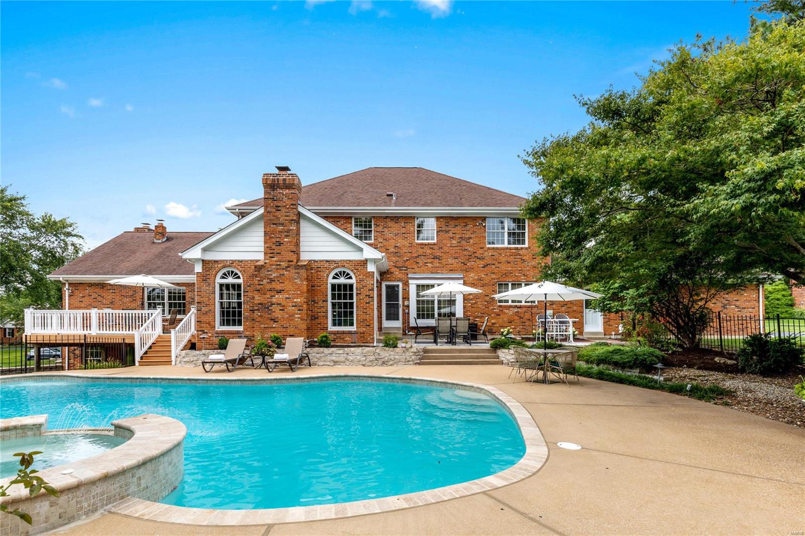 Chatsworth Place - Residential