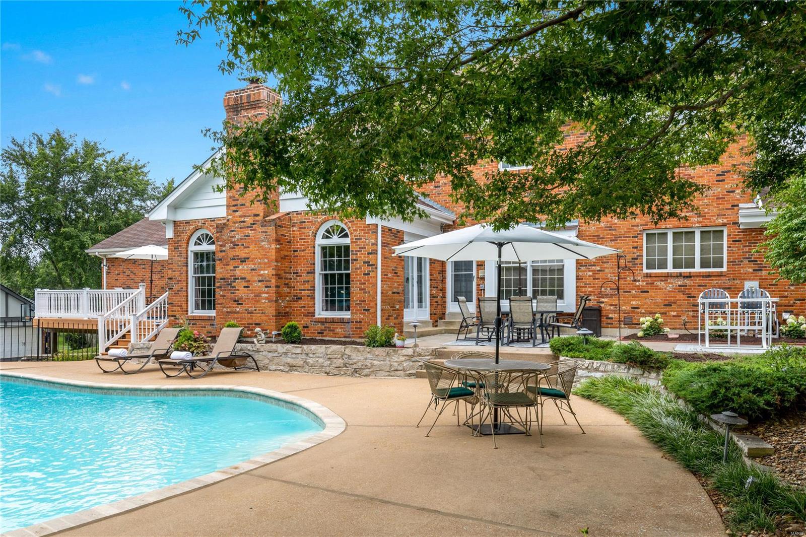 Chatsworth Place - Residential