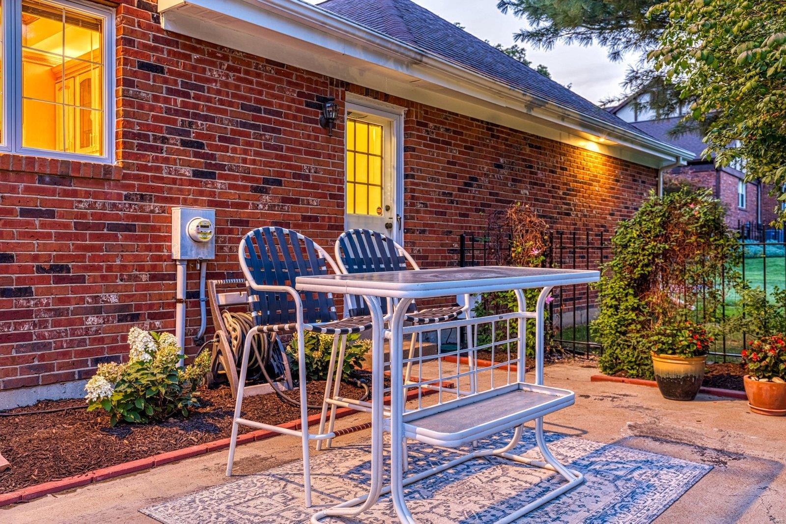 Chatsworth Place - Residential